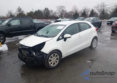 2013 Kia Rio Lx z USA, uszkodzony, nr VIN KNADM5A33D6288706